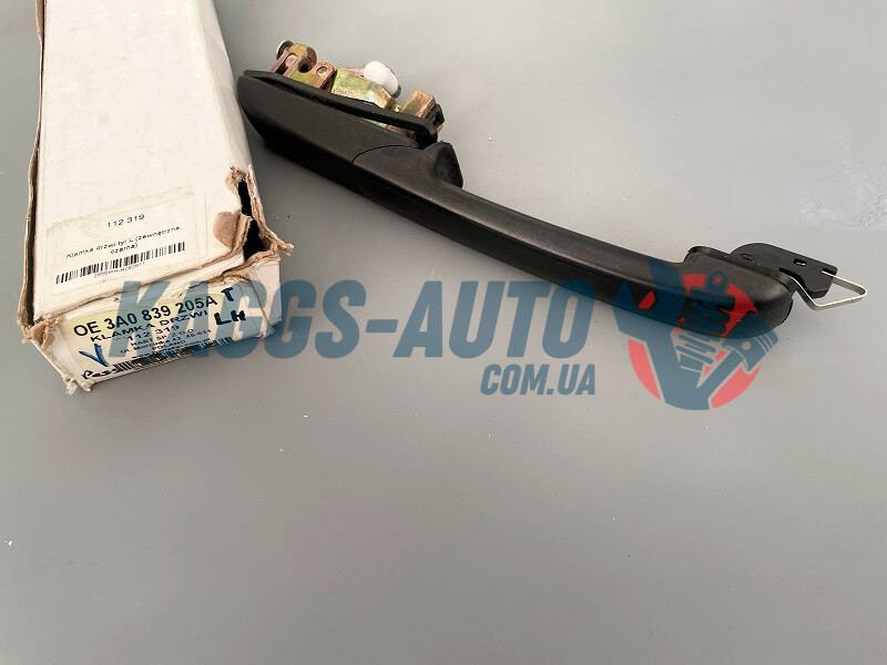 Ручка двери задняя левая VW Passat B4 VAG 3A0839205A